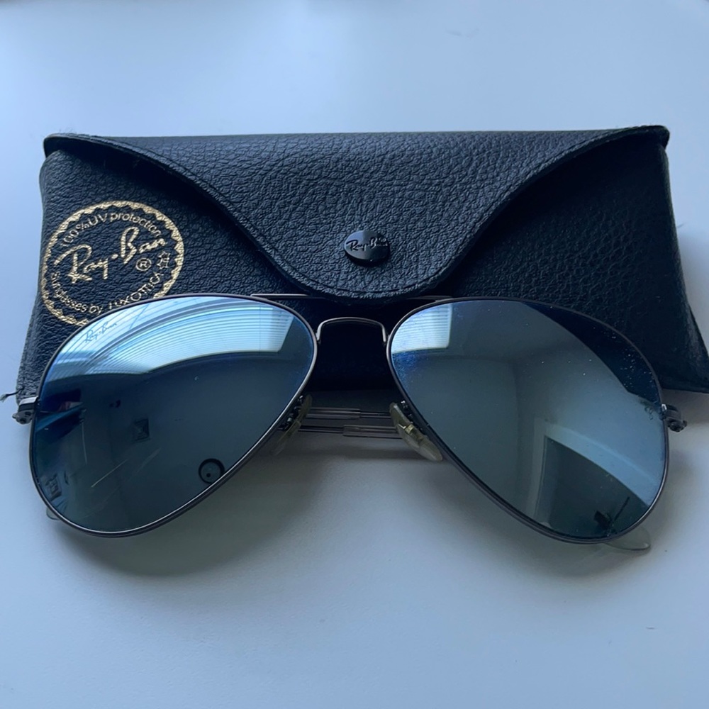 Ray-Ban Silver Mirrored Aviator Sunglasses